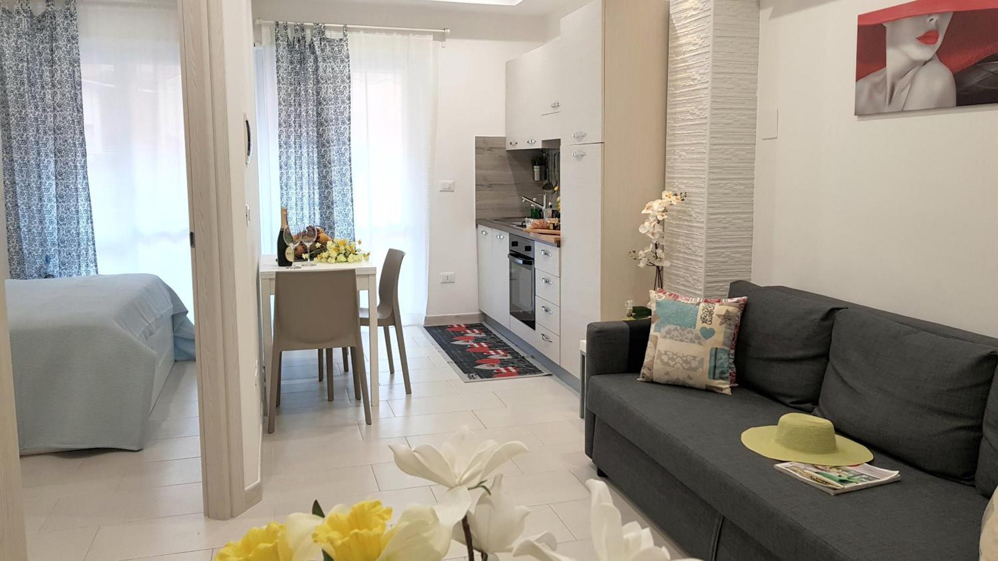 Martin Holiday Apartments จีอาร์ดีนี นักซอส ภายนอก รูปภาพ